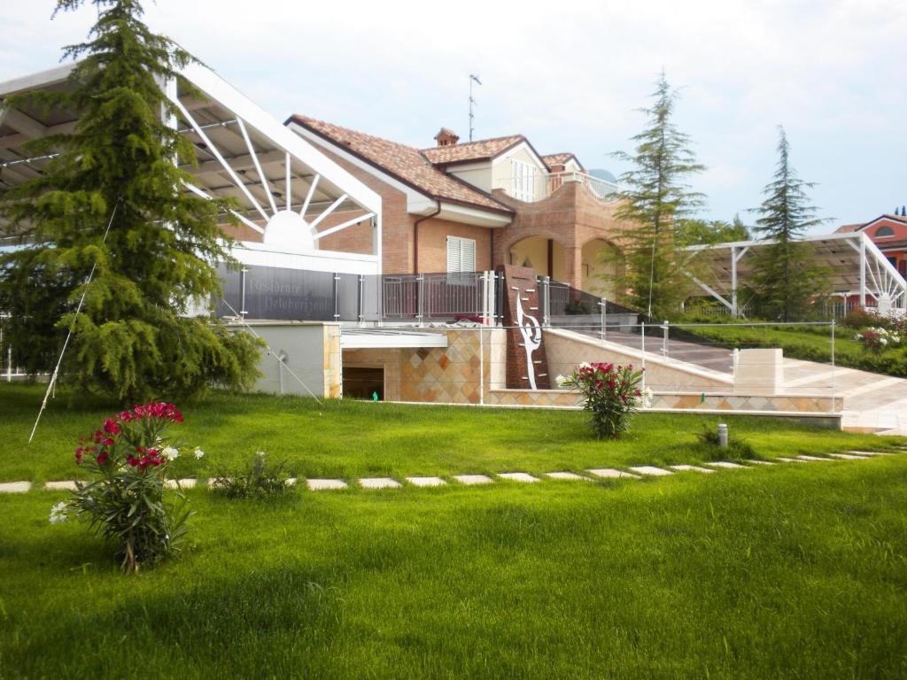 Residence Belohorizonte Macerata Esterno foto