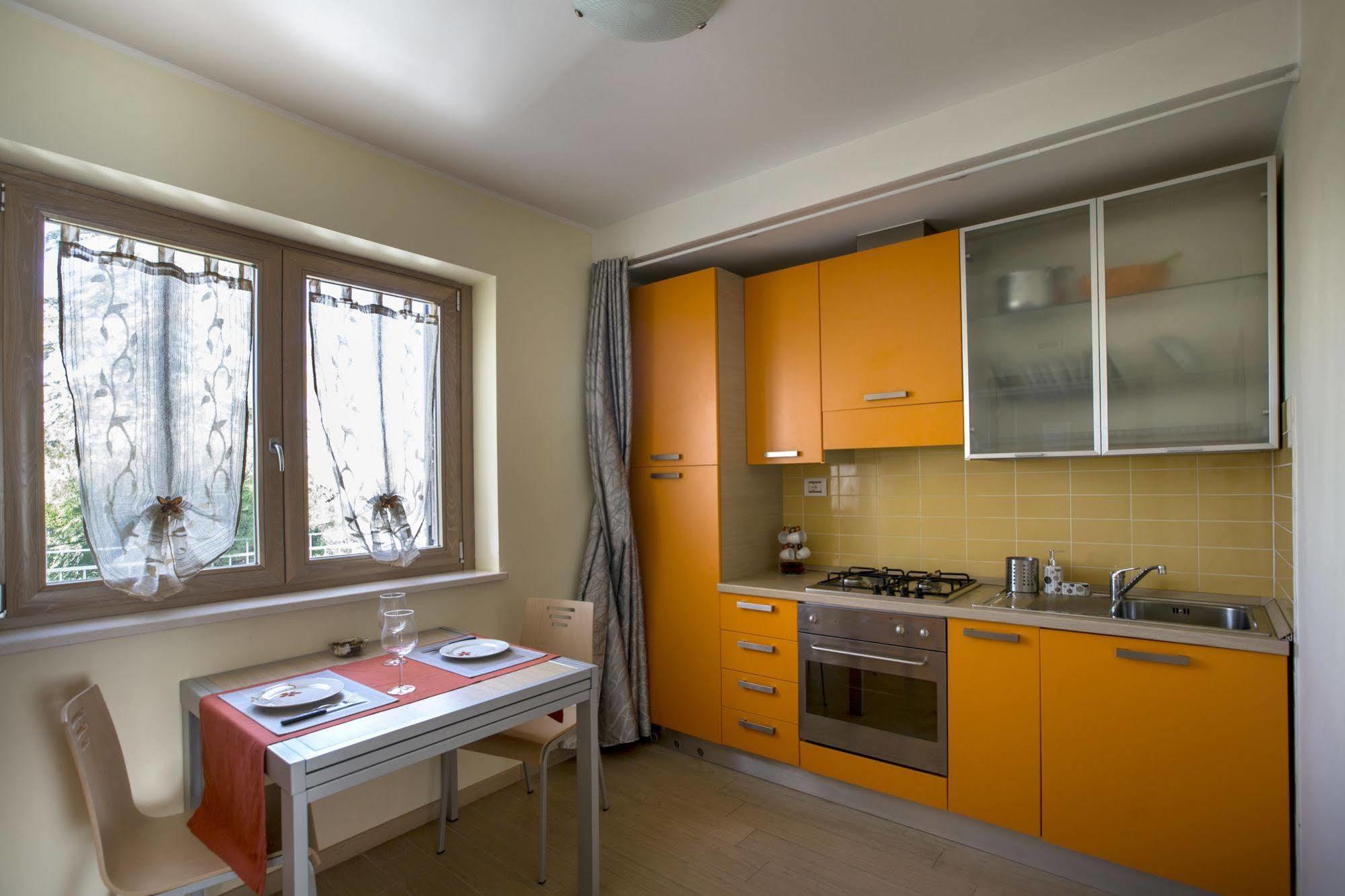 Residence Belohorizonte Macerata Esterno foto
