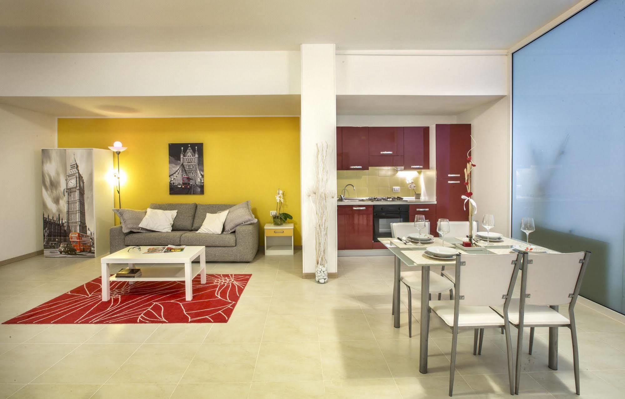 Residence Belohorizonte Macerata Esterno foto